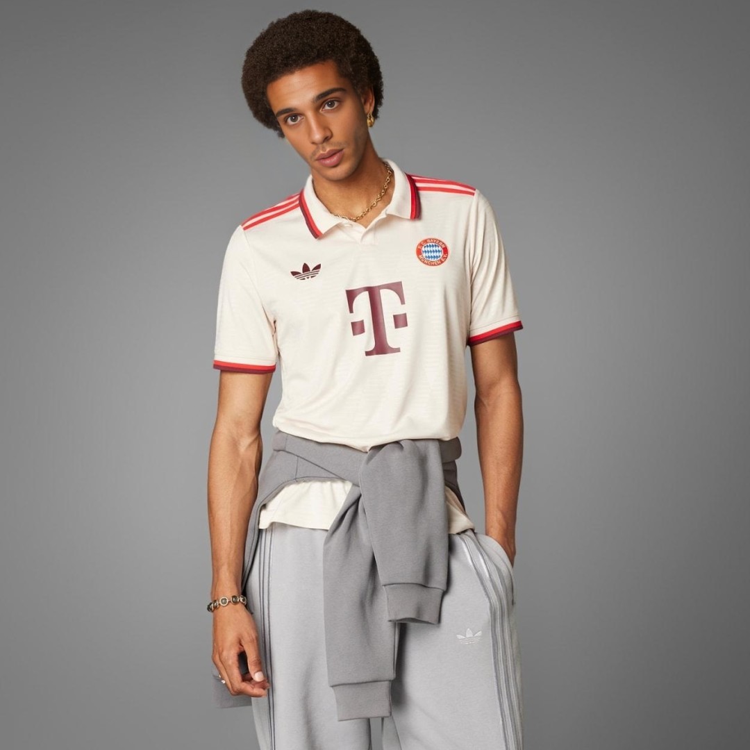 Bayern Munich Third Away Soccer Jersey 2024/25 - UCL