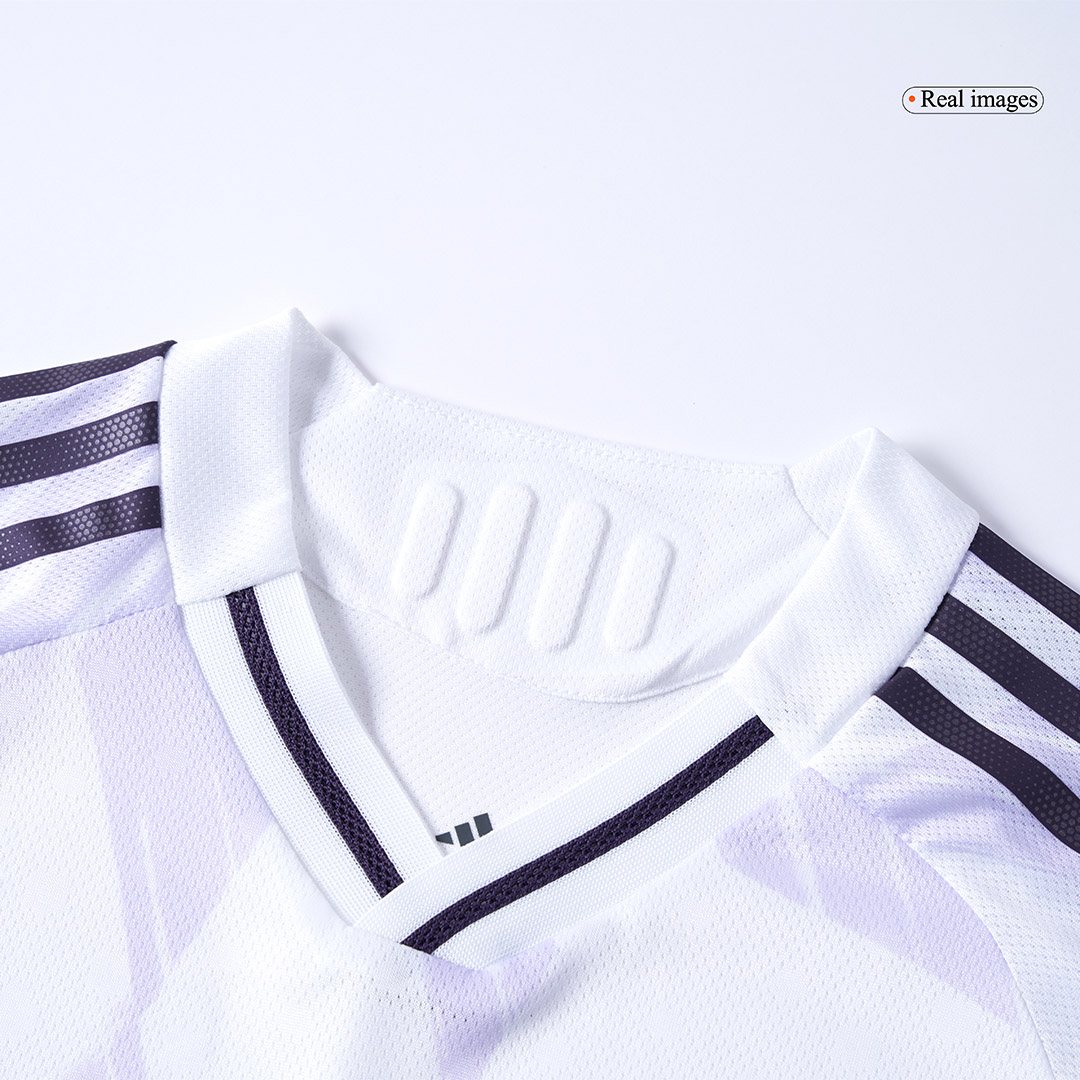 B.FERNANDES #8 Manchester United Away Authentic Soccer Jersey 2025/26